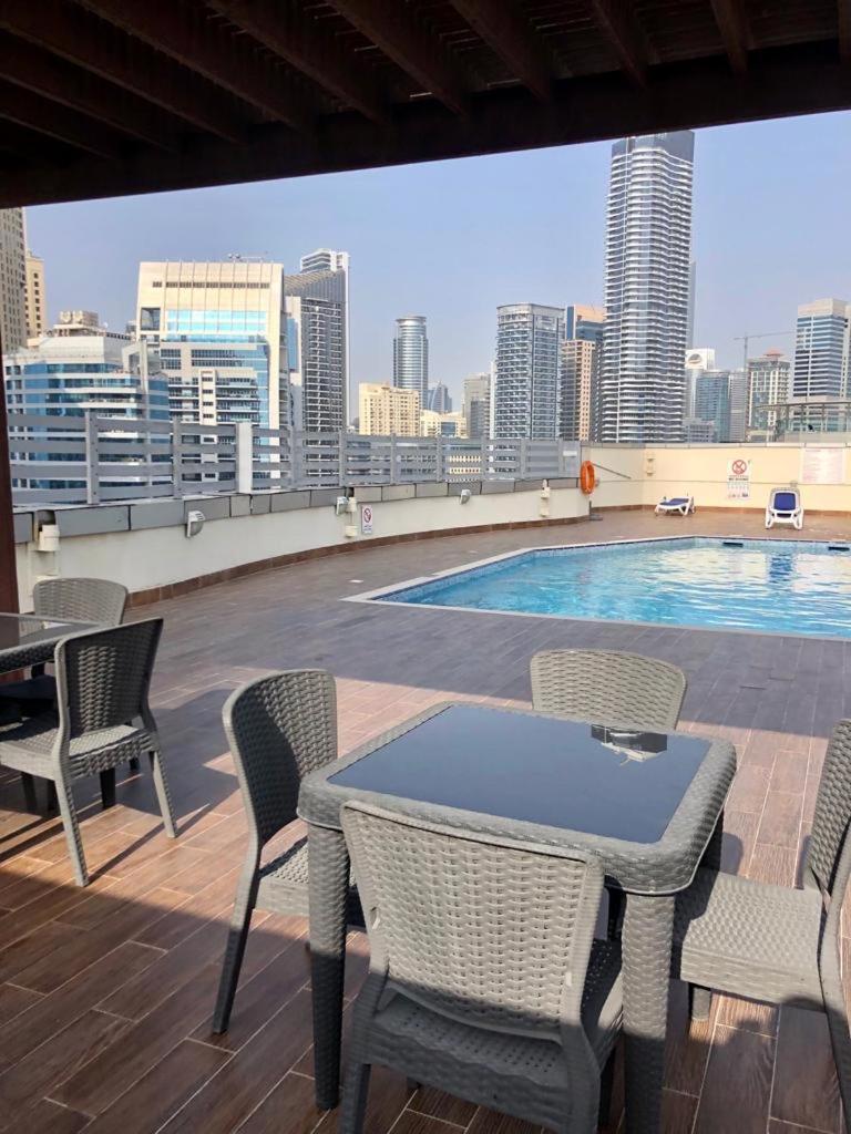 Wonderful Two Bed Room With Full Marina View Dubai Bagian luar foto