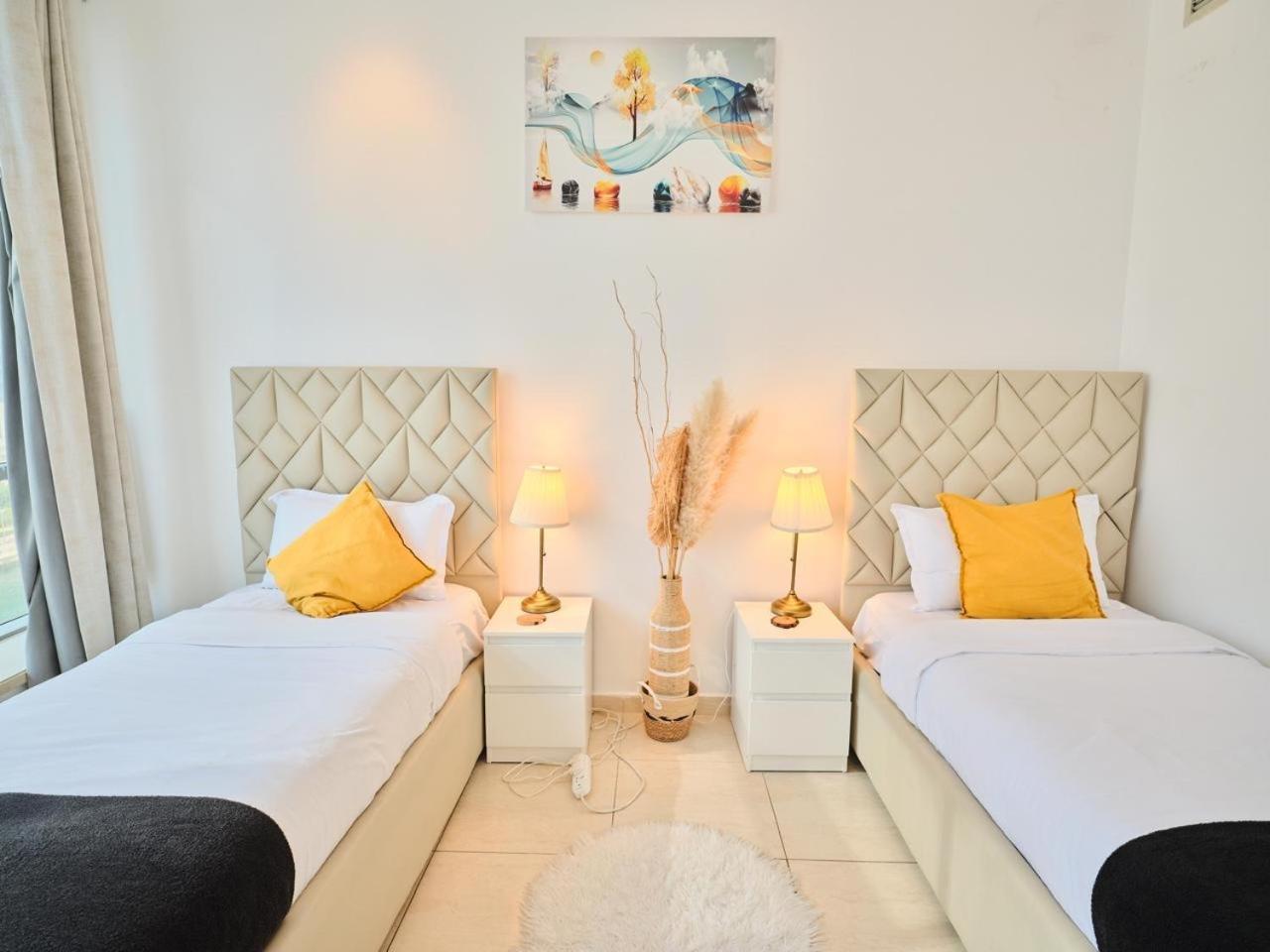 Wonderful Two Bed Room With Full Marina View Dubai Bagian luar foto