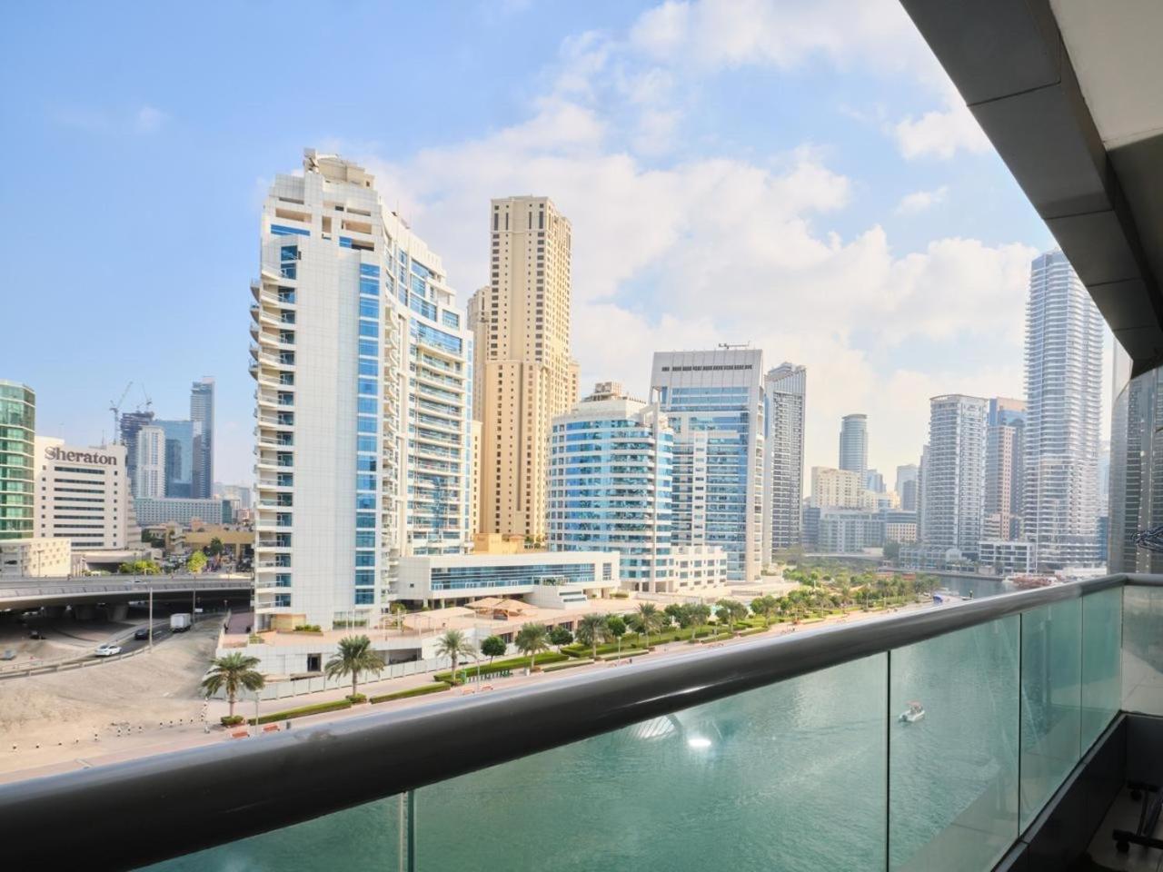 Wonderful Two Bed Room With Full Marina View Dubai Bagian luar foto