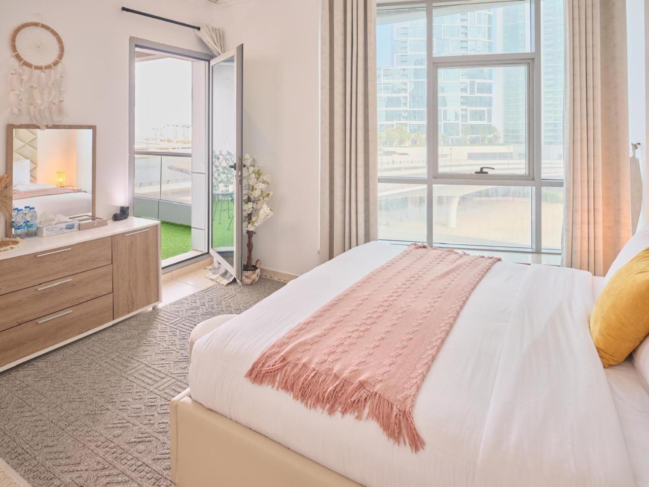 Wonderful Two Bed Room With Full Marina View Dubai Bagian luar foto